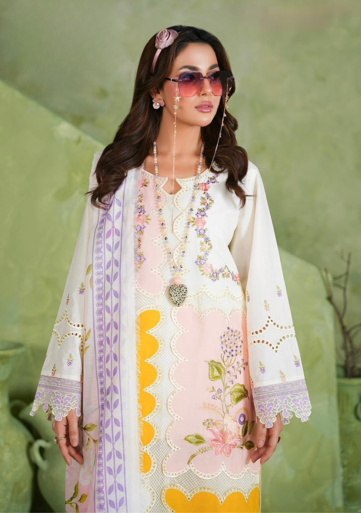 Lavinia 3 Piece