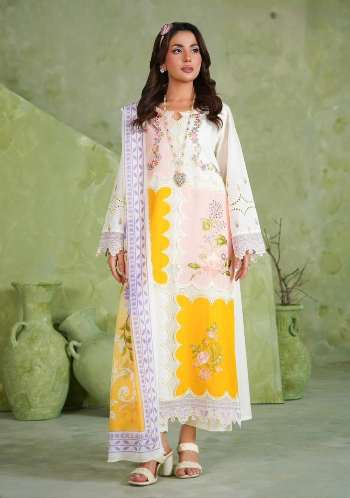 Lavinia 3 Piece